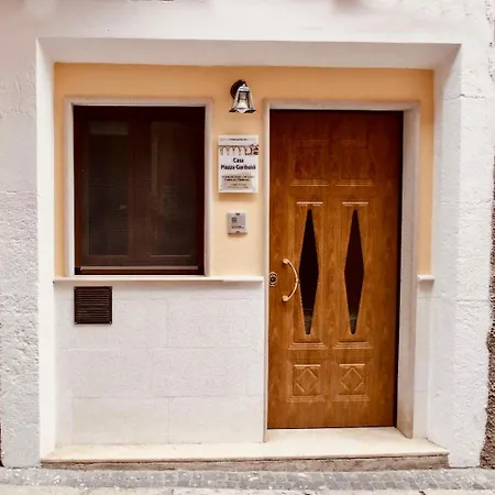 Casa Piazza Garibaldi * Sulmona