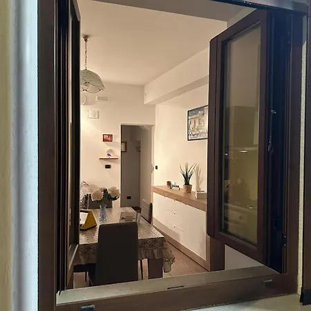 別荘 Casa Piazza Garibaldi スルモナ